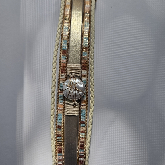 Bohemian Leather Bracelet with Magnetic Buckle - Picture 2 of 6